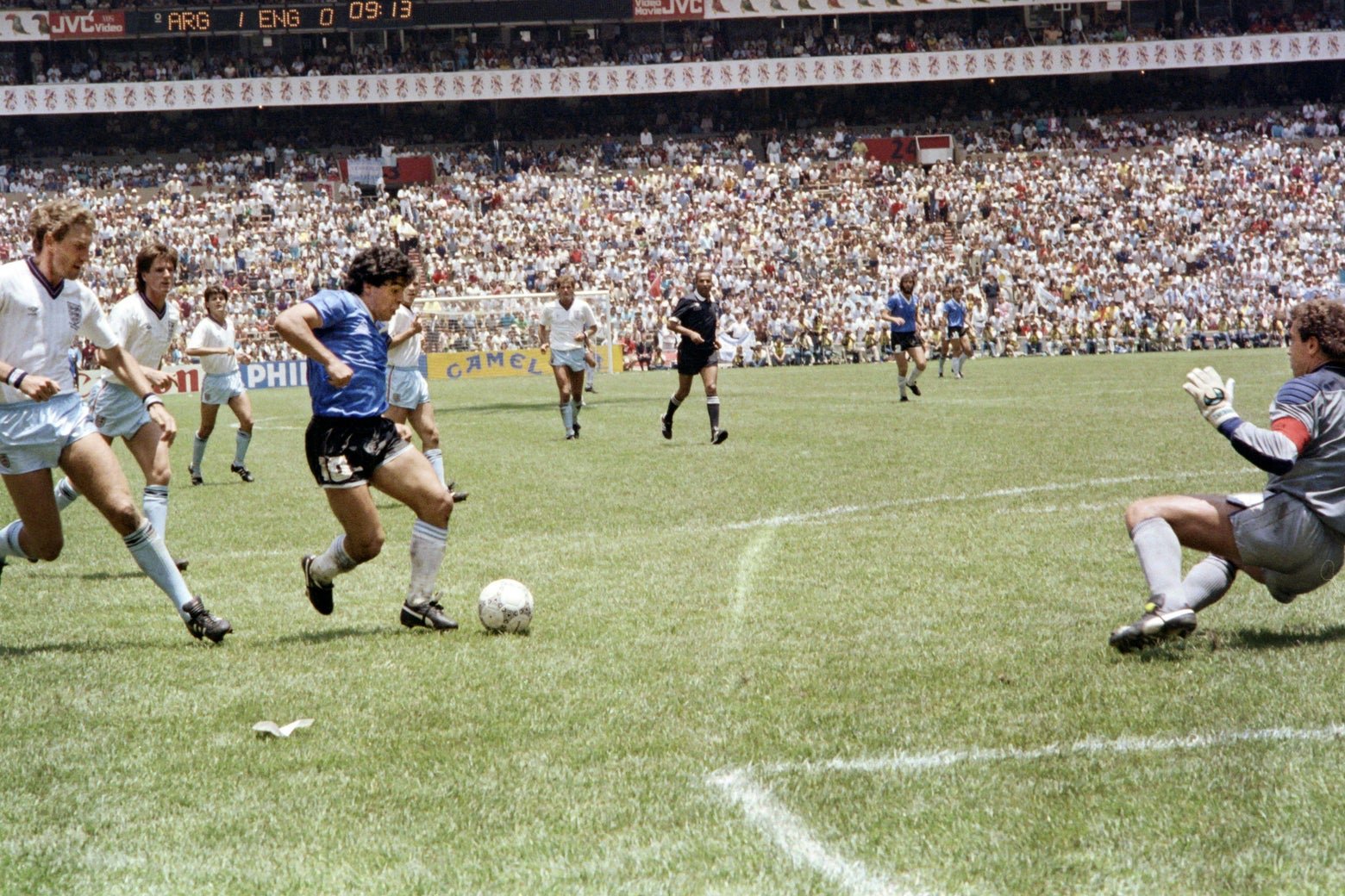 Diego Maradona Was Soccer’s Tortured, Transcendent Megastar