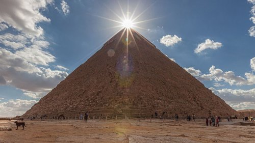 Une cité secrète sa cache-t-elle sous les pyramides de Gizeh? Des chercheurs l'affirment... sans convaincre