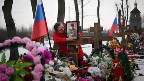 Pourquoi les soldats russes blessés en Ukraine préfèrent-ils parfois se suicider sur le champ de bataille?