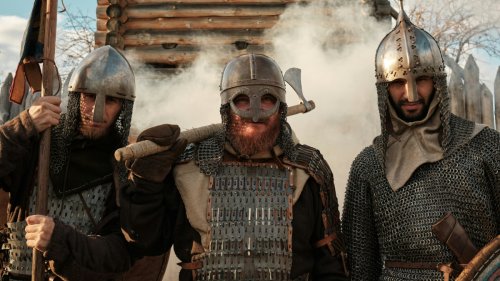 Pourquoi les Vikings se battaient-ils surtout avec des haches, plutôt qu'avec des épées?