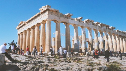 L'explosion du tourisme à Athènes menace les sites antiques