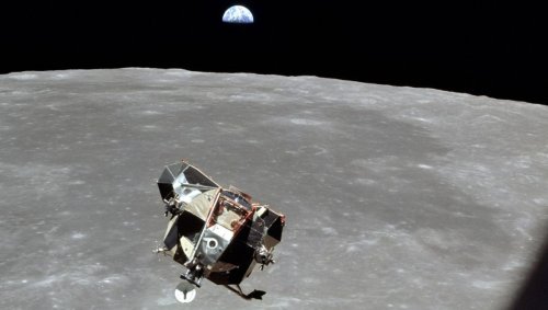Comment Apollo 11 s'est posée sur la Lune avec moins d'une minute de carburant