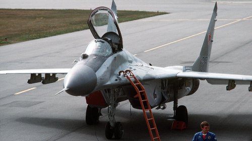 Les Russes abattent leurs propres avions militaires par erreur et on sait pourquoi