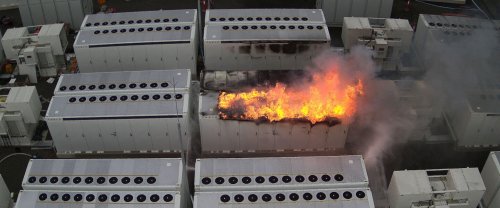 Il aura fallu trois jours pour éteindre l'incendie de la méga-batterie Tesla en Australie