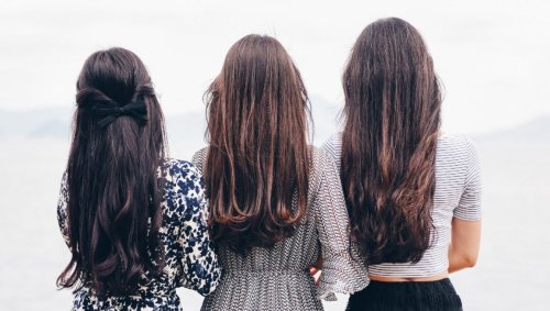 Les femmes sont-elles vouées à porter les cheveux longs?
