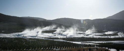 100% de neige artificielle: les JO d'hiver de Pékin sont une absurdité écologique