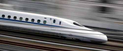 Grâce à ses batteries, le nouveau TGV japonais résiste aux séismes