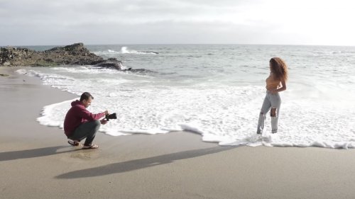 5 Essential Beach Portrait Ideas and Tips