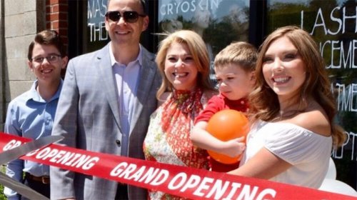 In the Spotlight: Whole Beauty Bar Offers Complete Salon Experience