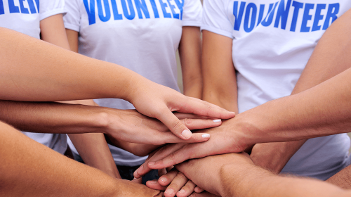 8 Ways Volunteering Can Inspire You and Your Employees