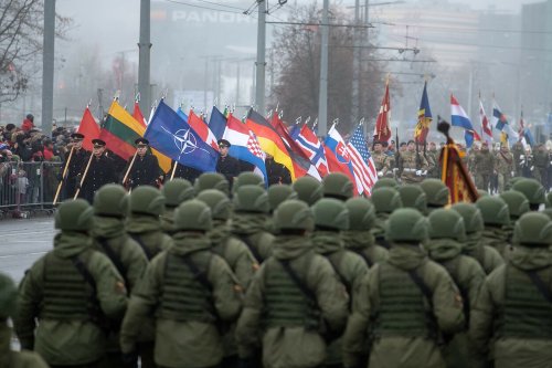 L'OTAN Augmente Sa Présence Militaire En Europe De L'Est En Raison De La Menace D'invasion De L'Ukraine Par La Russie - Encyclopedie