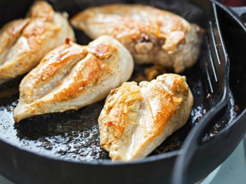 20 Mistakes Everyone Makes Cooking Chicken