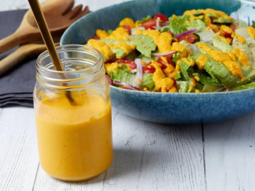 23 Flavorful Salad Dressings You Can Make at Home