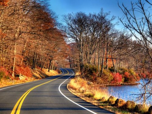 The 5 Most Romantic Road Trips
