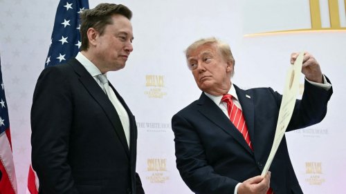 Who ordered Starlink, Starshield slowdown in Ukraine? What we know