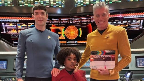 Christopher Pike in Star Trek: Strange New Worlds has one thing in common with Jean-Luc Picard (which fans might have missed)