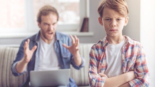 Man hides his GF from kids before marrying her says, 'I don't owe my kids anything'; doesn't know why his kids hate his wife.