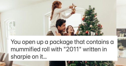 17 people reveal the weirdest Christmas tradition they have in their family.