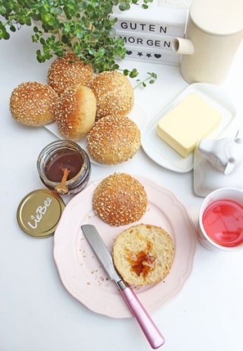 Dinkel-Körner-Haferflocken Brötchen: 100 % einfach fluffig zu backen!