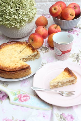 Mega leckerer Apfelrahmkuchen mit Mandeln