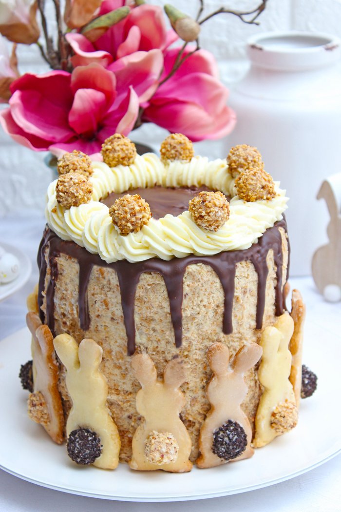 Giotto-Torte mit Osterhasen-Kekse: Himmlisch 100% Cremig und leichte Ostertorte