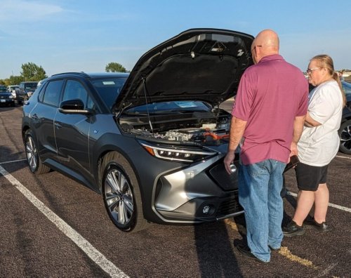 South Dakota-led poll finds alignment of rural, urban opinions on electric vehicles