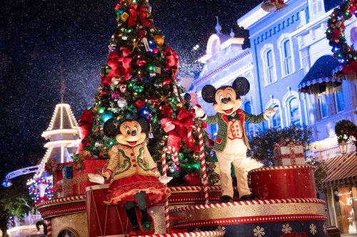Disney World Just Announced This Popular Christmas Attraction Won't Be Returning In 2025