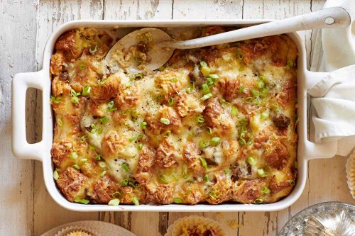 Cheesy Sausage-And-Croissant Casserole