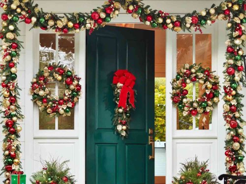 Balsam Hill’s Annual Clearance Sale Is Here With Prices On Trees, Wreaths, And Christmas Decor Up To 60% Off