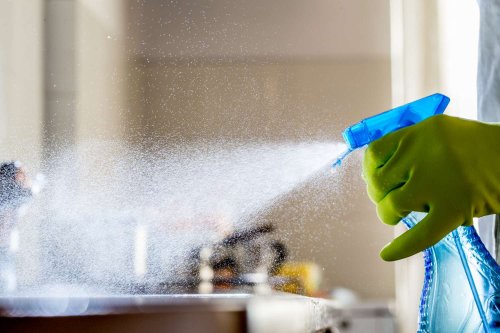 I Use This 3-Ingredient Homemade Cleaner For Every Surface In My Kitchen