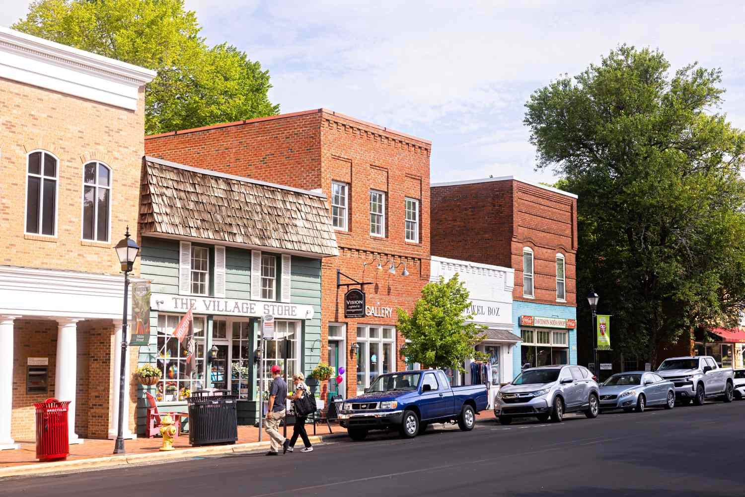 The Charming Southern College Town You’ve Never Heard Of—But Need To Visit This Summer