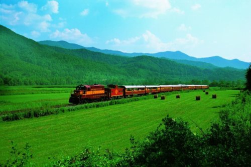 5 Stunning Train Rides To Take In North Carolina