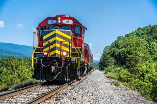 There's A New Way To See Virginia’s Shenandoah Valley–By Rail