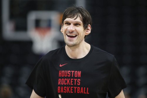 Houston Rockets’ Boban Marjanović Intentionally Misses Shot So Fans Could Have Free Chick-fil-A