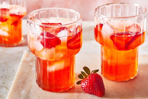 These Refreshing Lemonade Recipes Are Like A Sip Of Sunshine