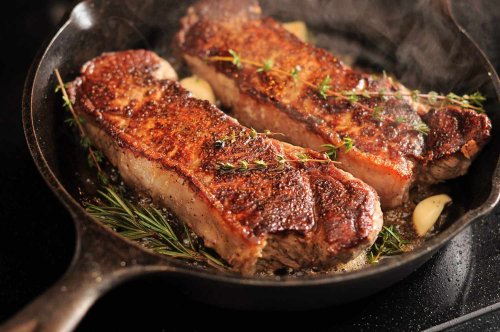 5 Mistakes Nearly Everyone Makes Pan Searing a Steak