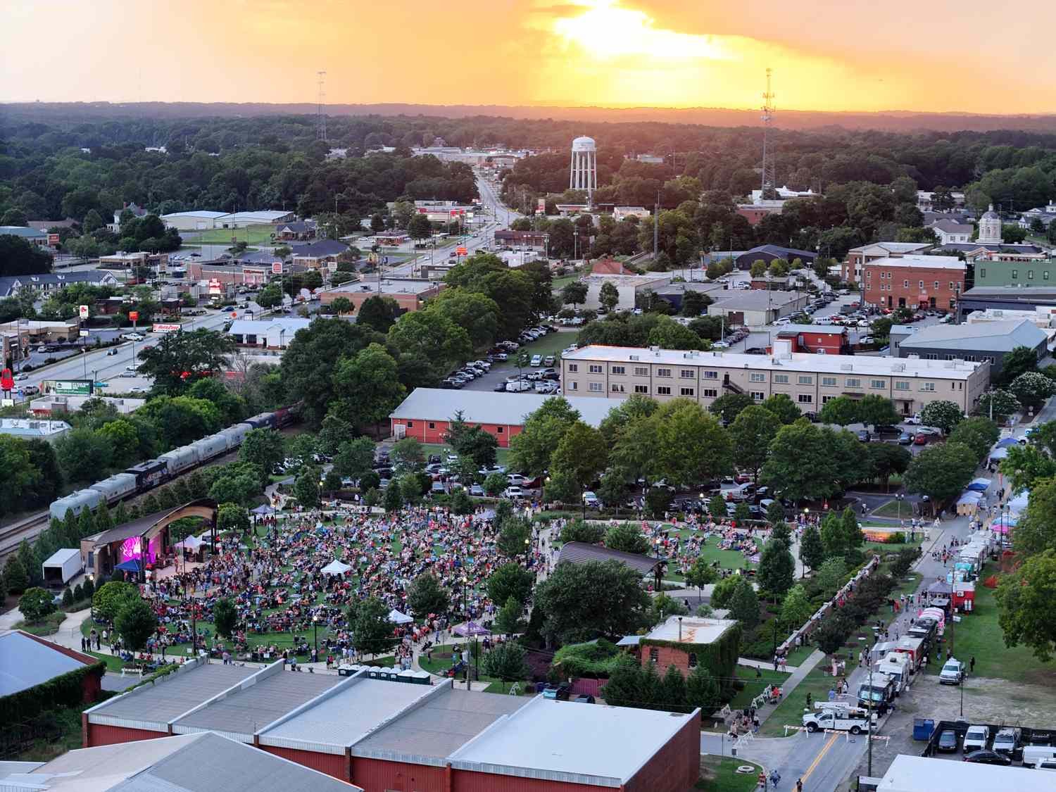 Looking For Small City Charm? This Georgia Gem Should Be Your Next Weekend Getaway