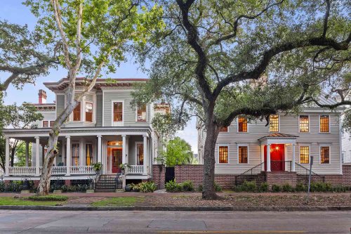 The Common Mistake To Avoid When Restoring A Historic Home, According To An Expert