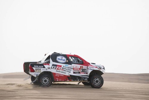 Al-Attiyah gana su tercer Dakar: "Espero venir el año que viene"
