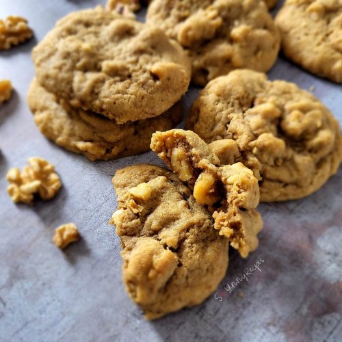 Scrumptious Coffee and Walnut Cookies