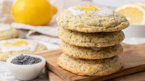 25 Underrated Potluck Desserts That Always Steal the Show