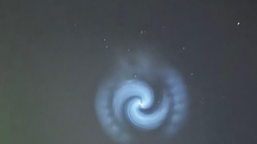 Himmelsspirale über Hamburg