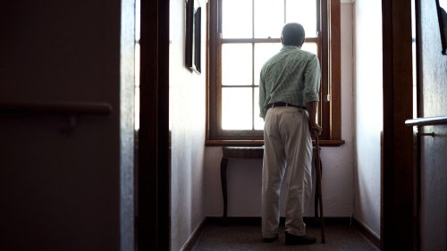 Alzheimer: Bereits die Demenz-Diagnose macht einsamer