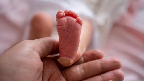 Traumatische Geburten: »Wir haben großes Glück, dass unser Kind überlebt hat«
