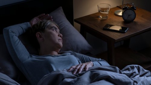 Im Schlaf ein Rauschen anhören – wie stärkt dies das Herz?