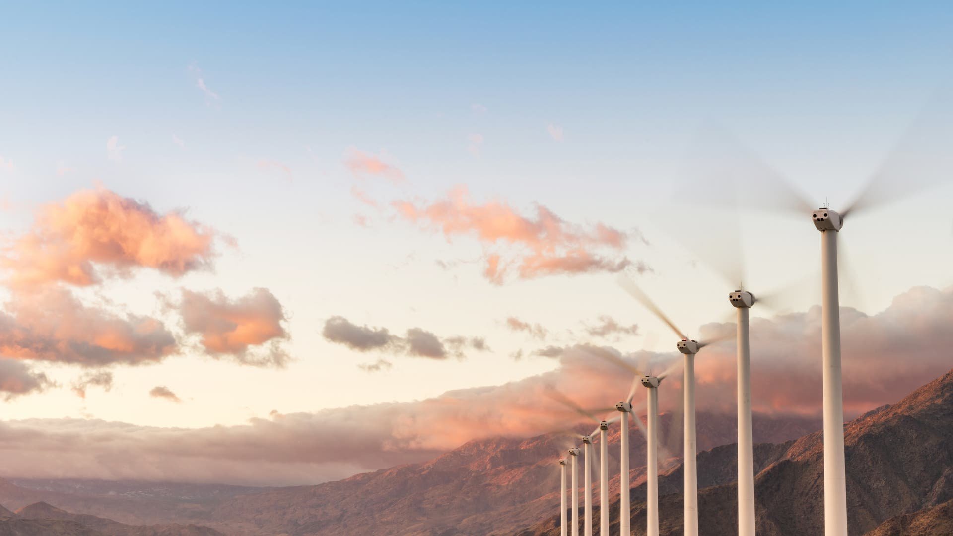 Erneuerbare Energien: Steine sollen Windstrom speichern