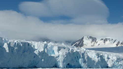 Antarktis: Kalbende Gletscher lösen Tsunamis aus