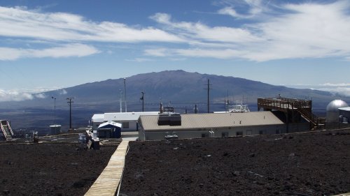 Keeling-Kurve: Ausbruch des Mauna Loa reißt Lücke in berühmte Klimadaten