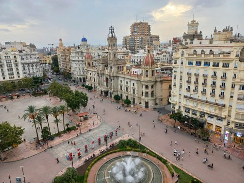 Where to Stay in Valencia: The Best Neighborhoods and Hotels