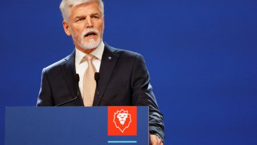 Hochrechnungen: Ex-Nato-General Pavel wird Präsident von Tschechien